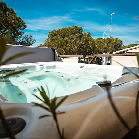 Floating Sea House Panther Superior Apartment