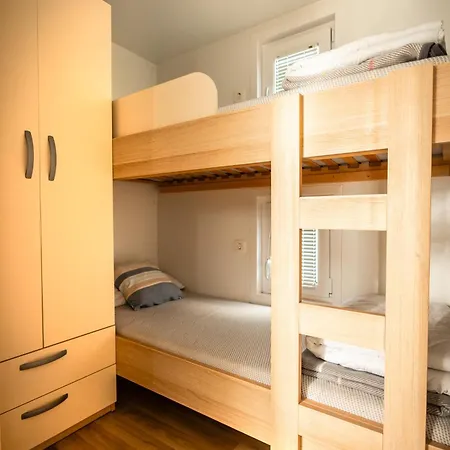 Floating Sea House Panther Superior Apartment *